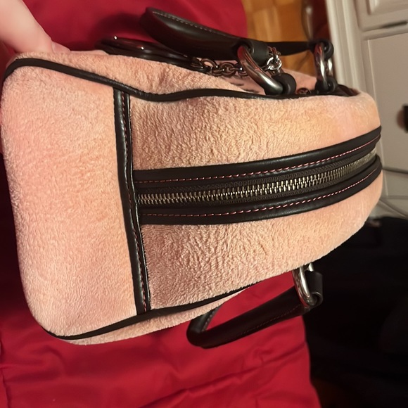 Juicy couture bowler bag repost! In better lighting and freshly cleaned ! - Picture 5 of 10